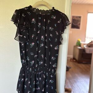 Women’s IState XS BLACK floral Dress